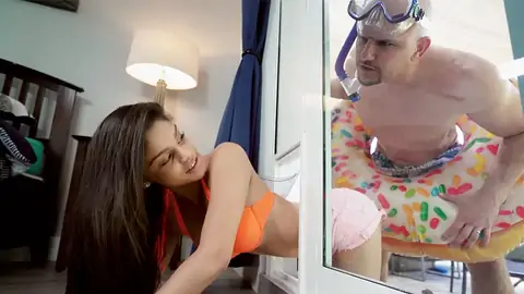 She got stuck and the nubile got her muff porked