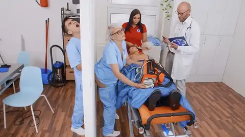 The ash-platinum-blonde nurse observes a meaty jism-shotgun at the glory fuck hole