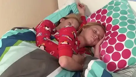 Killer POINT OF VIEW forearm-job by petite stepdaughters in pajamas